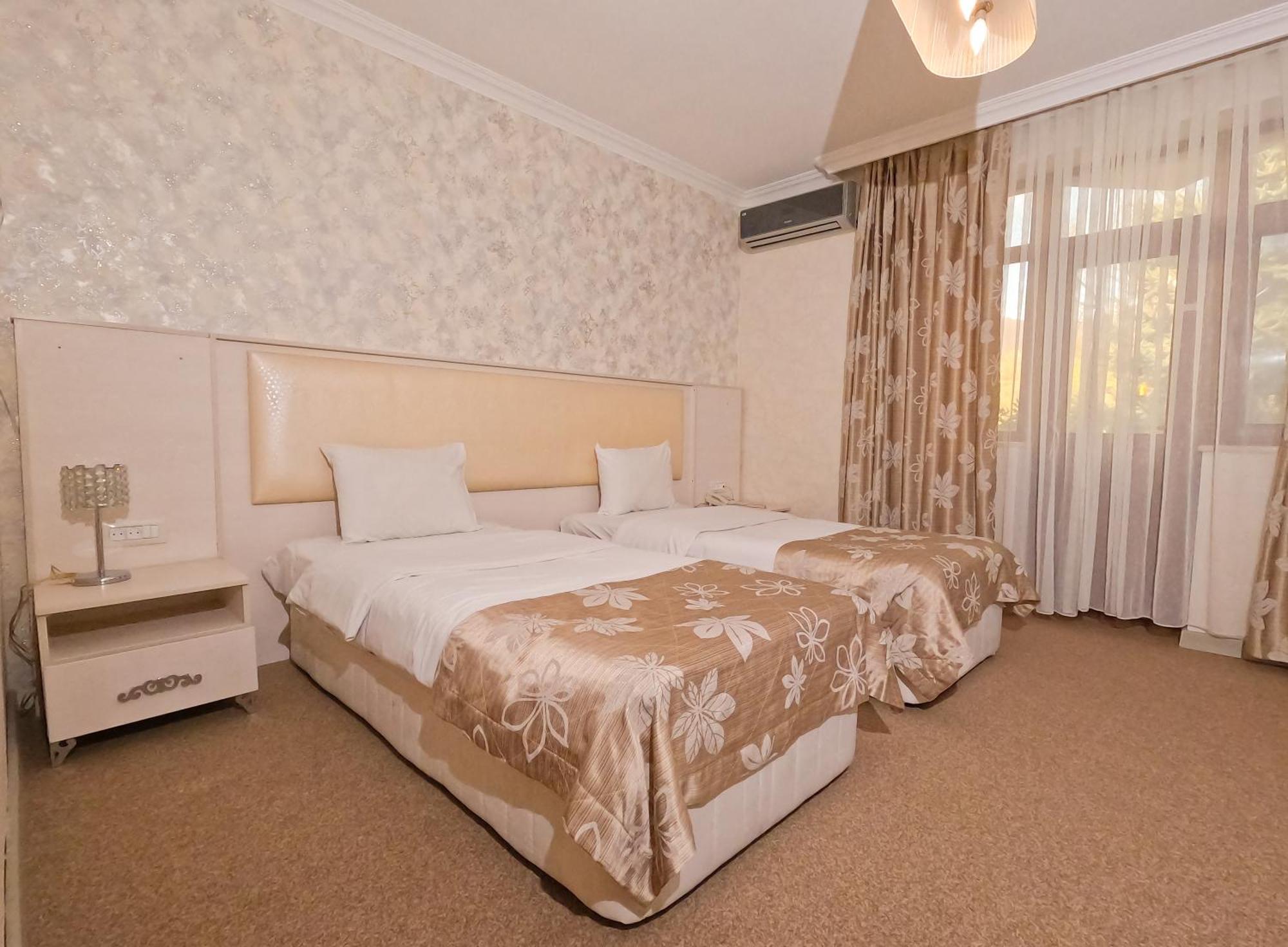 Gabala Yeddi Gozel Hotel Ngoại thất bức ảnh