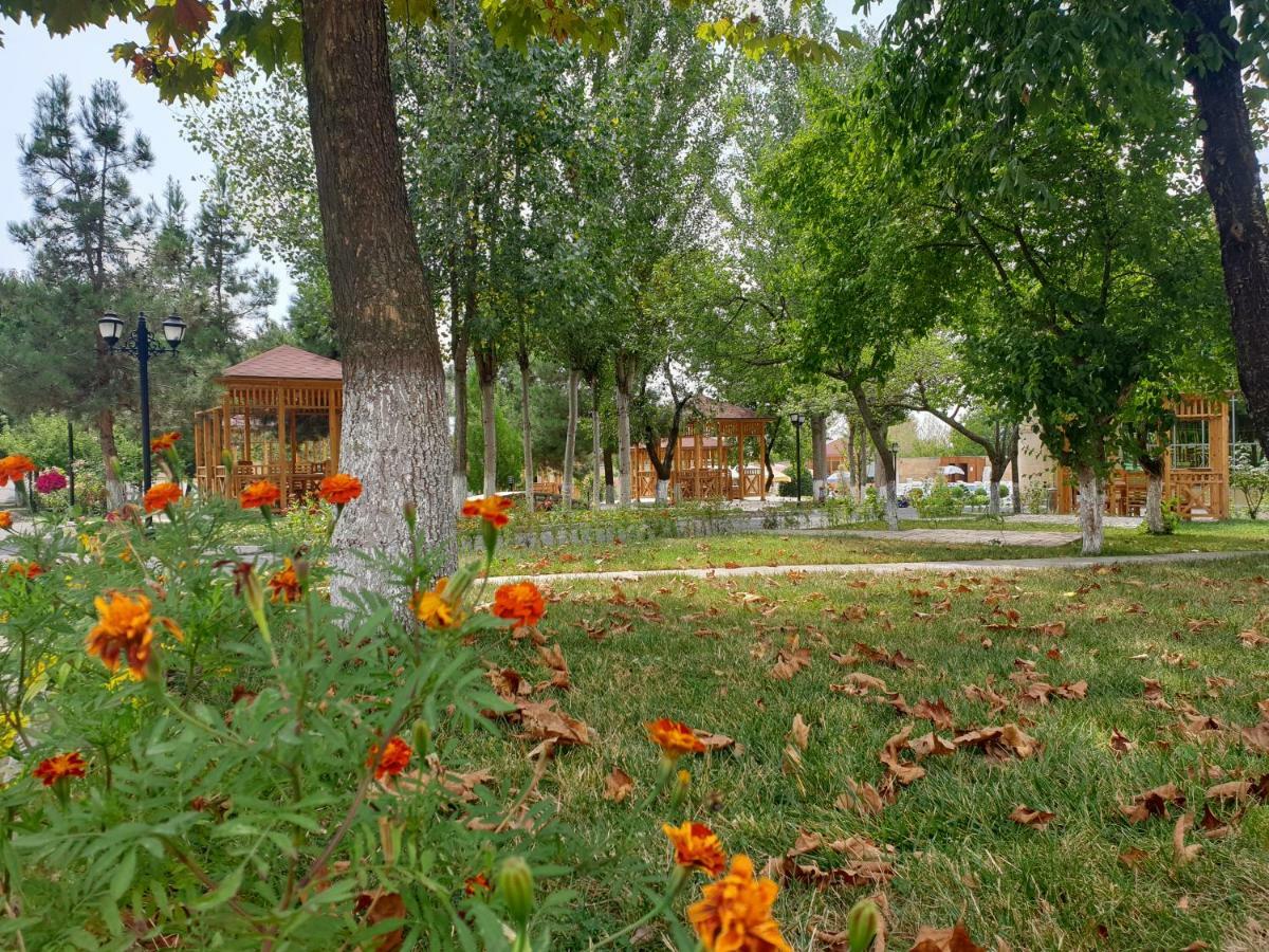 Gabala Yeddi Gozel Hotel Ngoại thất bức ảnh